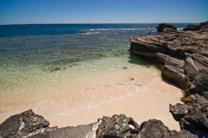 https://media-cdn.tripadvisor.com/media/attractions-content--1x-1/0b/27/5f/65.jpg