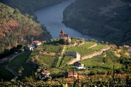 https://media-cdn.tripadvisor.com/media/attractions-content--1x-1/0b/27/6b/4c.jpg