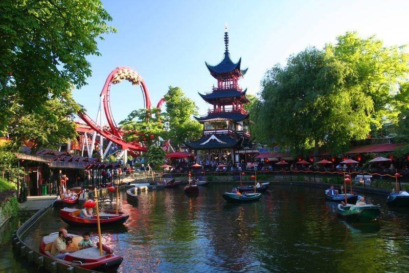 https://media-cdn.tripadvisor.com/media/attractions-content--1x-1/0b/27/6f/8e.jpg