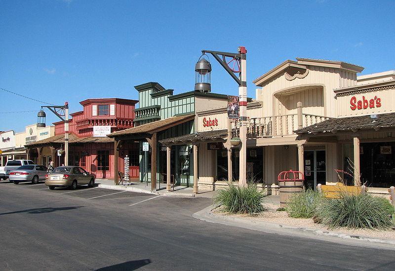 https://media-cdn.tripadvisor.com/media/attractions-content--1x-1/0b/27/70/d1.jpg