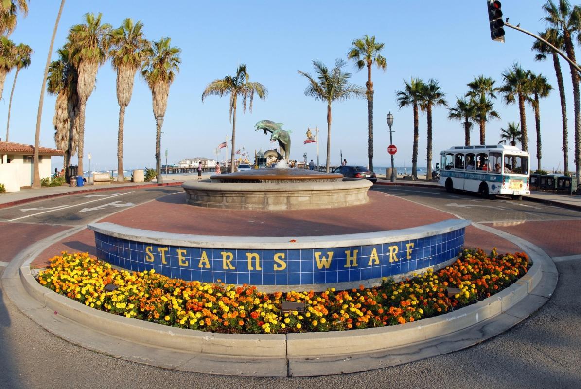 https://media-cdn.tripadvisor.com/media/attractions-content--1x-1/0b/27/87/b1.jpg