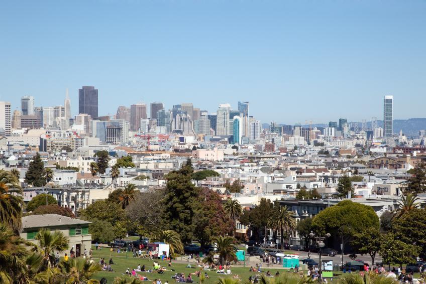 https://media-cdn.tripadvisor.com/media/attractions-content--1x-1/0b/27/88/15.jpg
