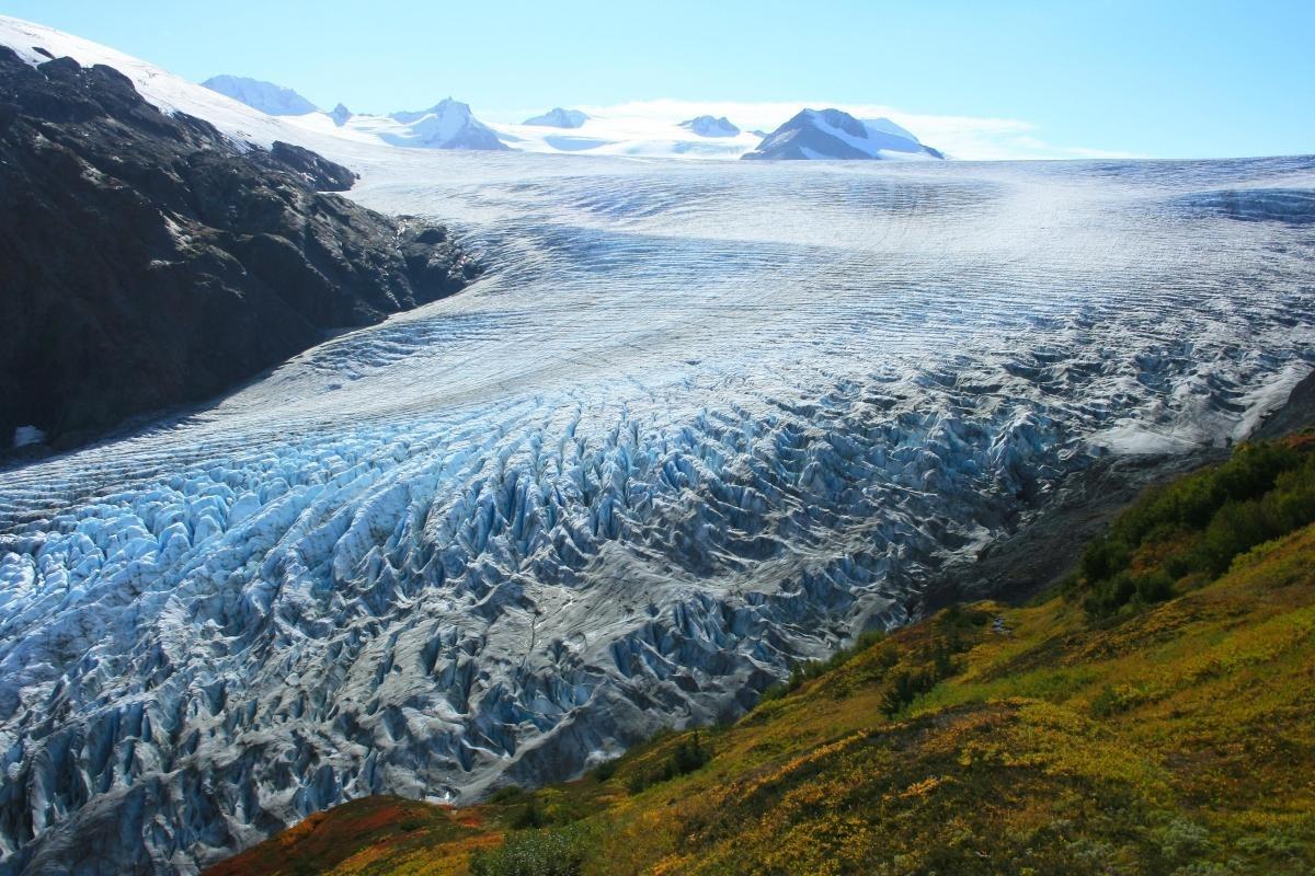 https://media-cdn.tripadvisor.com/media/attractions-content--1x-1/0b/27/a9/a5.jpg