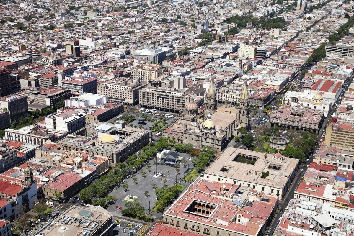 https://media-cdn.tripadvisor.com/media/attractions-content--1x-1/0b/27/a9/d2.jpg