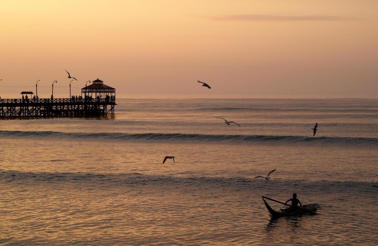 https://media-cdn.tripadvisor.com/media/attractions-content--1x-1/0b/2c/f6/9e.jpg