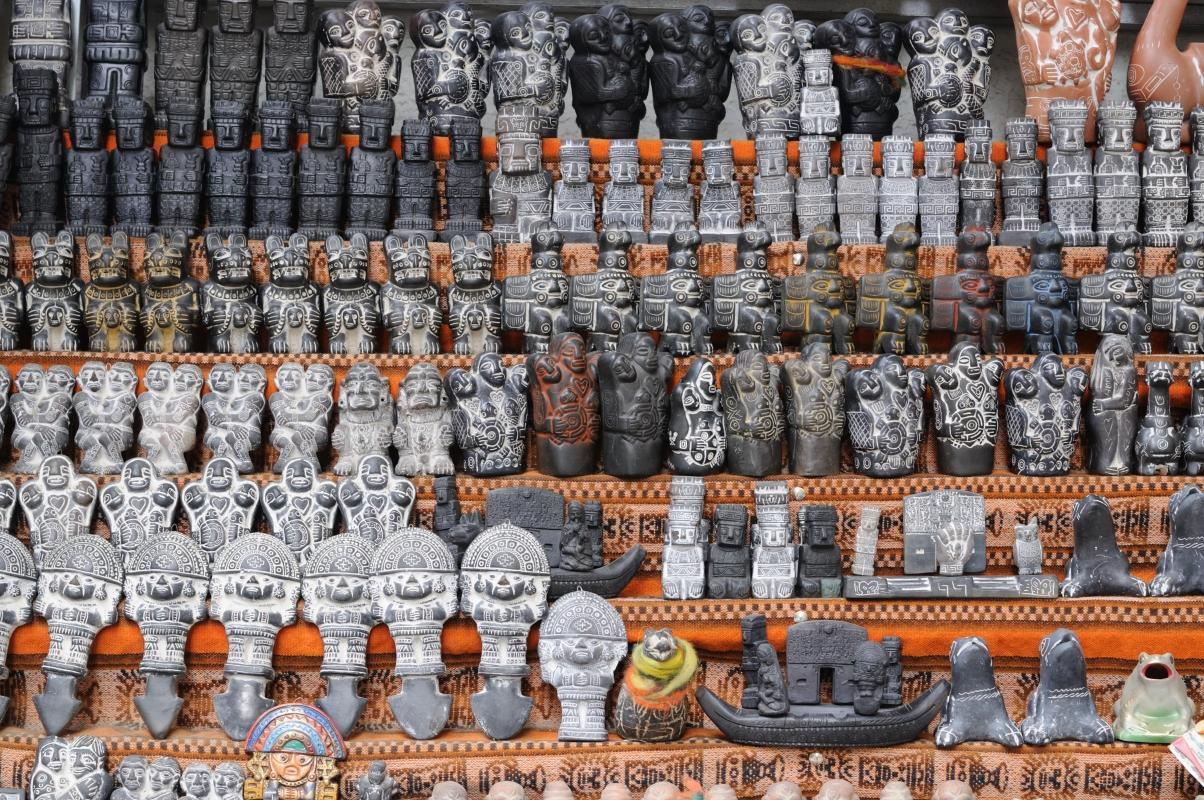 https://media-cdn.tripadvisor.com/media/attractions-content--1x-1/0b/39/79/53.jpg