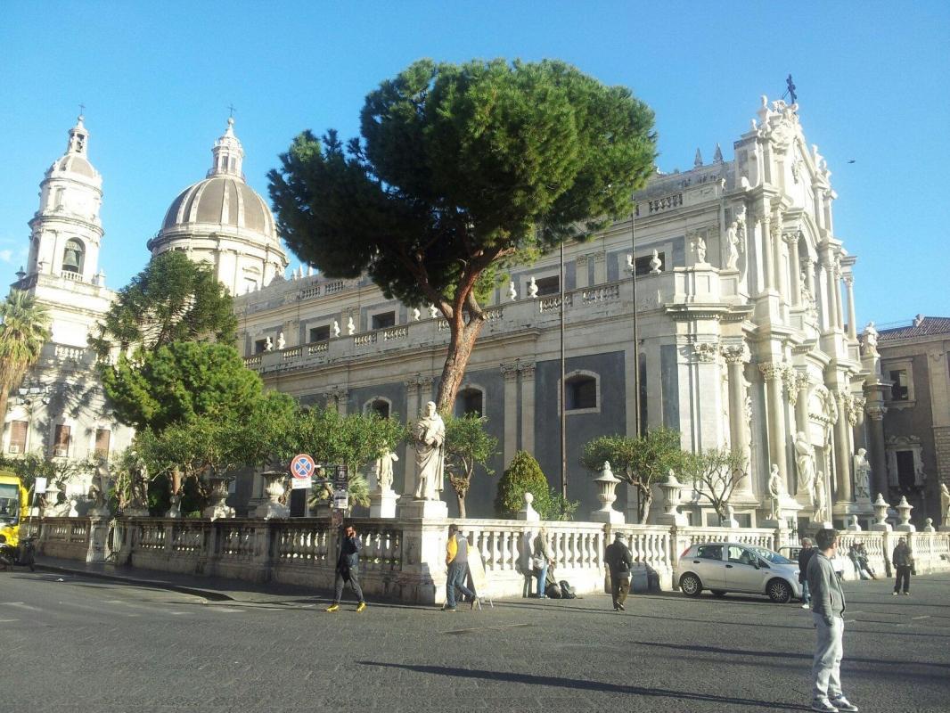 https://media-cdn.tripadvisor.com/media/attractions-content--1x-1/0b/39/7b/e3.jpg