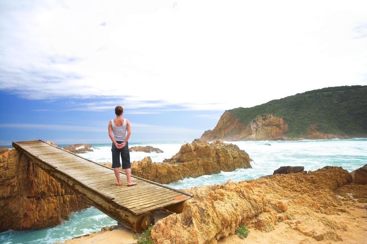 https://media-cdn.tripadvisor.com/media/attractions-content--1x-1/0b/39/80/23.jpg