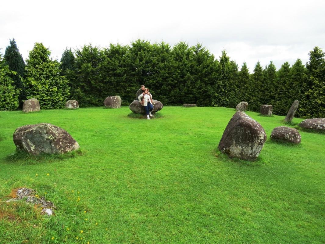 https://media-cdn.tripadvisor.com/media/attractions-content--1x-1/0b/39/9d/81.jpg