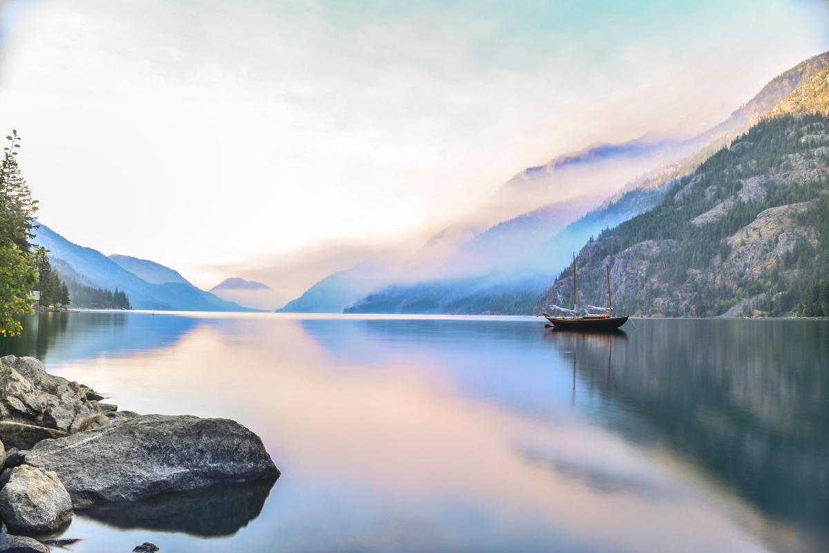 https://media-cdn.tripadvisor.com/media/attractions-content--1x-1/0b/39/9e/0f.jpg