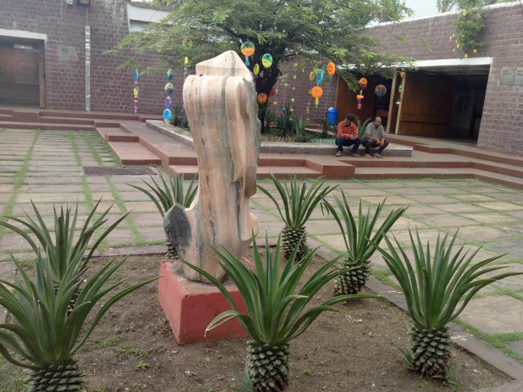 https://media-cdn.tripadvisor.com/media/attractions-content--1x-1/0b/39/9f/e1.jpg