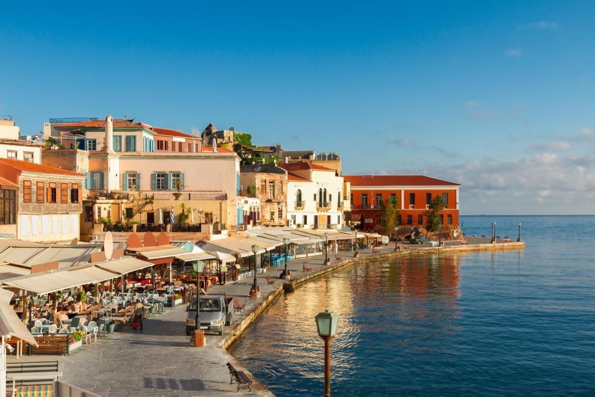 https://media-cdn.tripadvisor.com/media/attractions-content--1x-1/0b/39/ad/eb.jpg