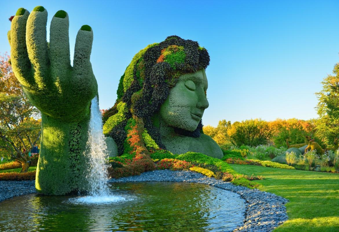 https://media-cdn.tripadvisor.com/media/attractions-content--1x-1/0b/39/b1/cf.jpg