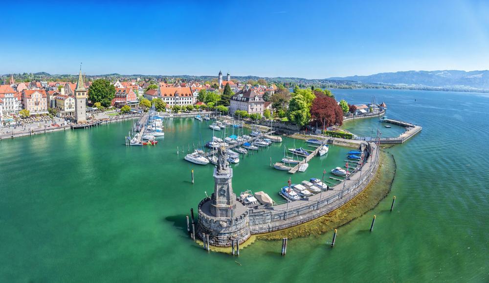 https://media-cdn.tripadvisor.com/media/attractions-content--1x-1/0b/39/be/4b.jpg