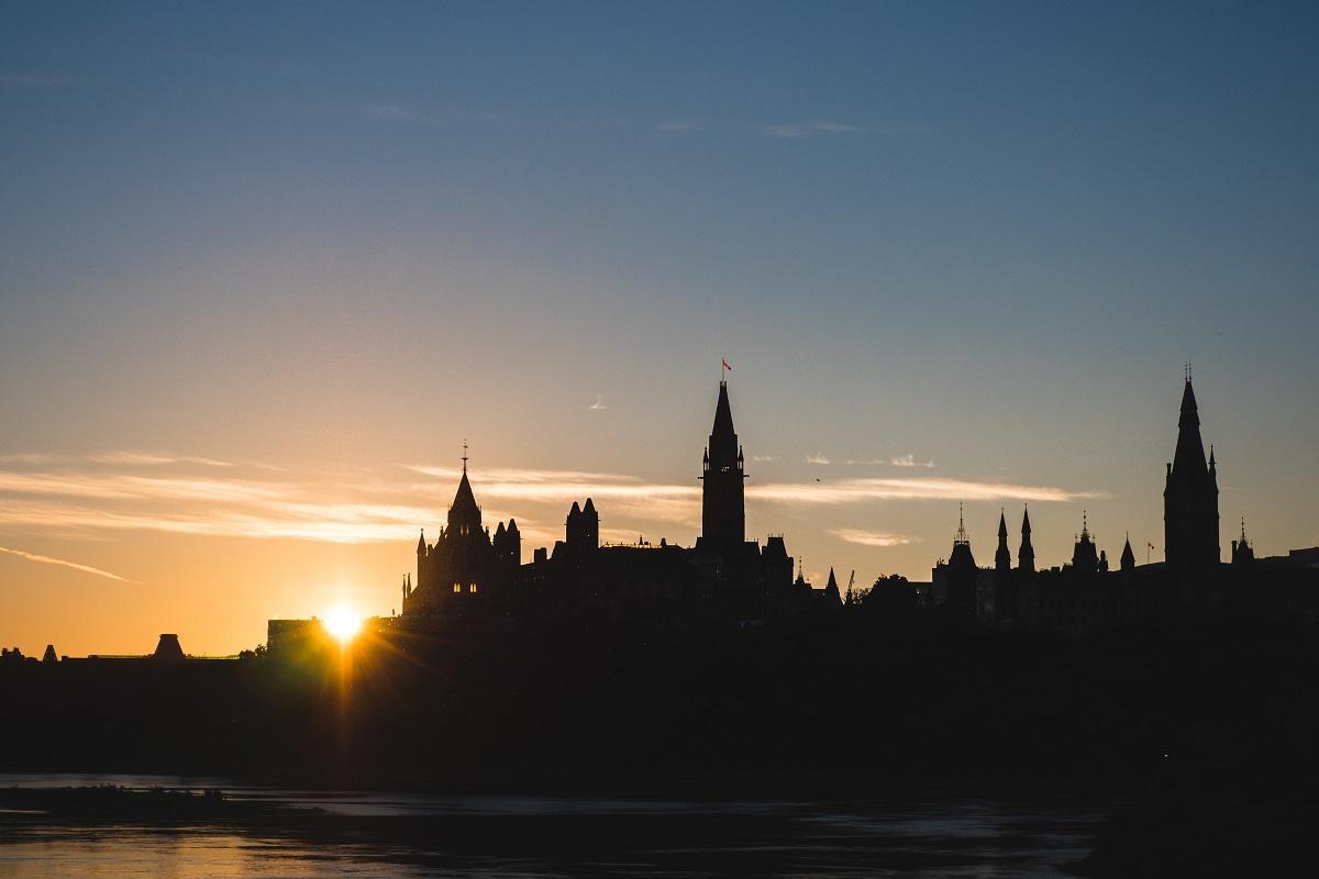 https://media-cdn.tripadvisor.com/media/attractions-content--1x-1/0b/a8/6a/92.jpg