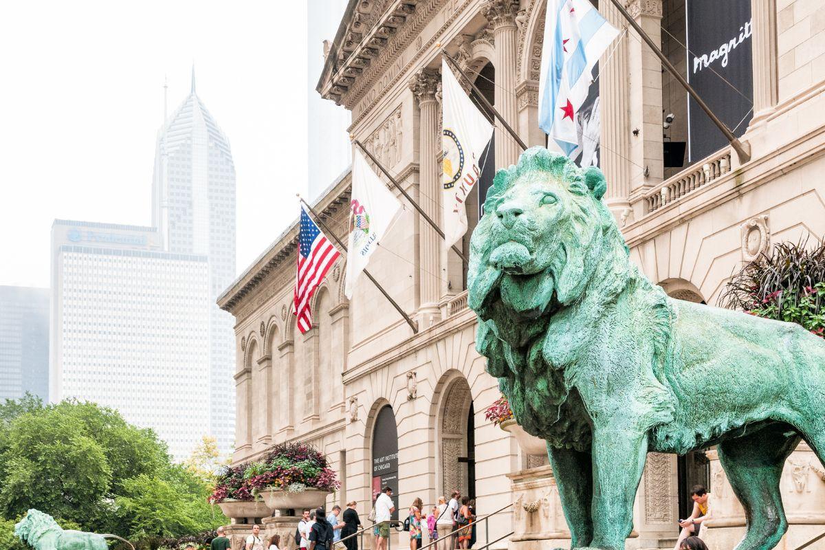 https://media-cdn.tripadvisor.com/media/attractions-content--1x-1/12/33/15/da.jpg