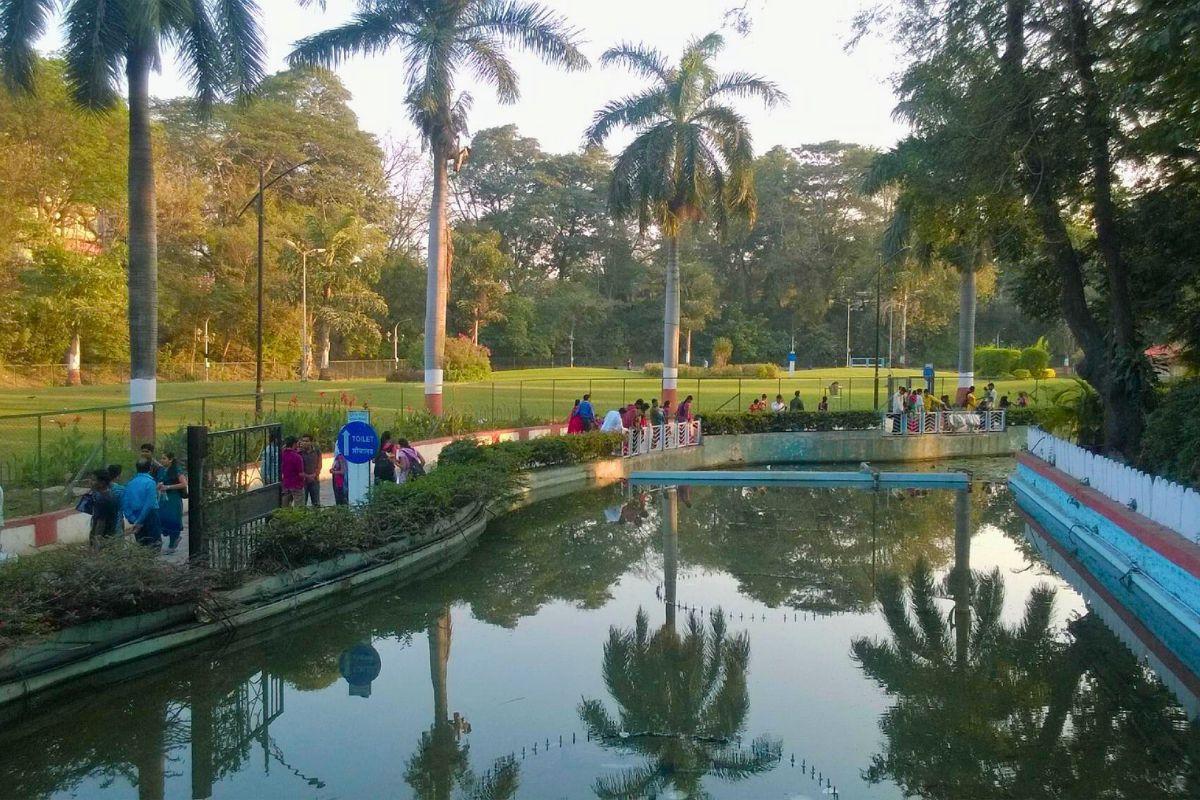 https://media-cdn.tripadvisor.com/media/attractions-content--1x-1/14/bd/8f/ee.jpg