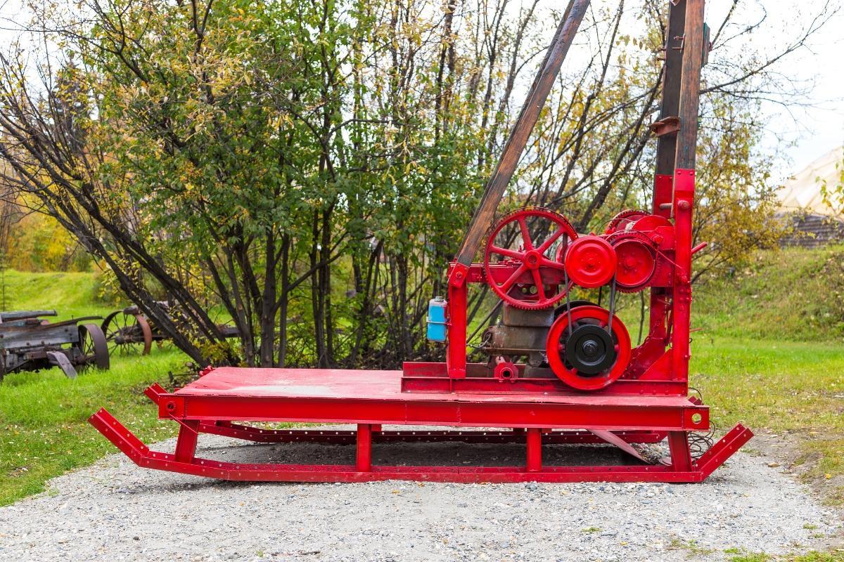 https://media-cdn.tripadvisor.com/media/attractions-content--1x-1/15/73/14/2f.jpg
