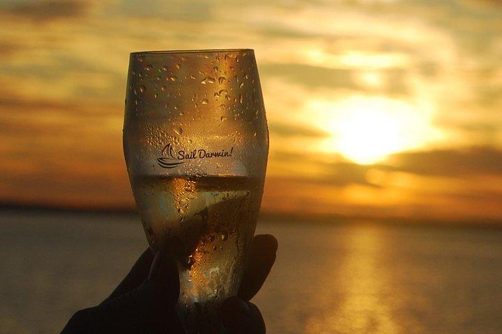Sunset 3-Hour Cruise from Darwin with Dinner and Sparkling Wine