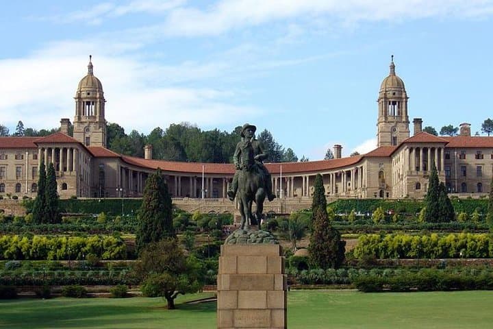 Johannesburg Guided Day Tour Pretoria, Soweto & Apartheid Museum