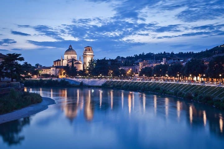 Verona Moonlight Walking Tour