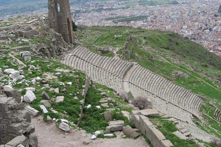 Pergamum Acropolis and Asclepion Tour from Dikili Port with Private Guide