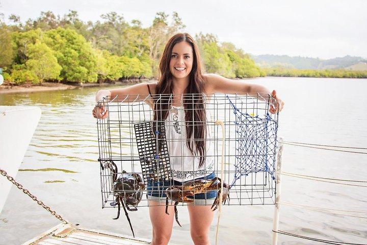 Catch a Crab Tour with Optional Seafood Lunch