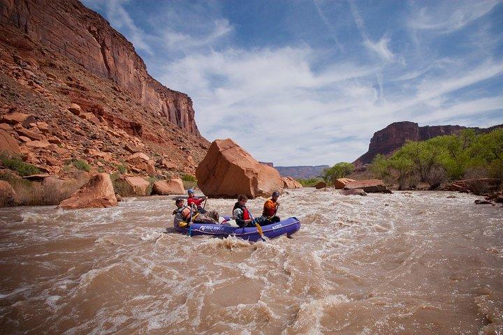 Full day Fisher Towers Rafting - Moab