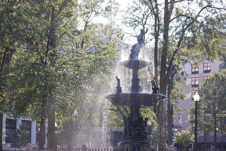 Historic Memphis Guided Walking Tour: Memphis Beyond Beale