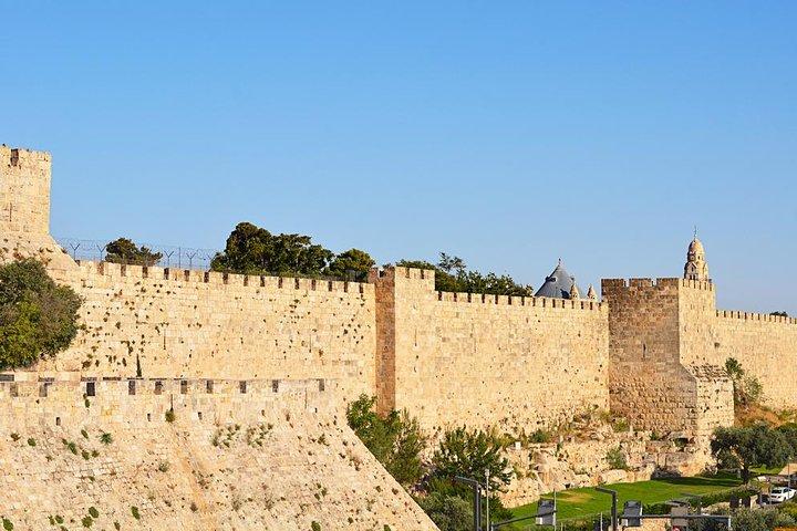 Day Tour to Jerusalem and Bethlehem from Tel Aviv