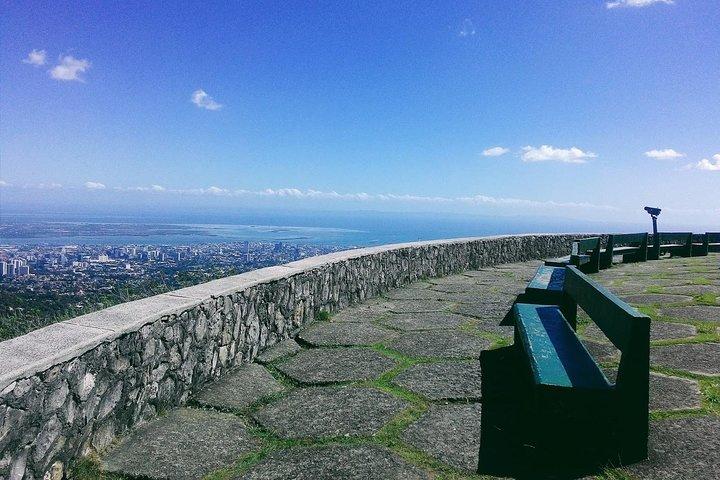 Private Cebu & Lapu-Lapu City Tour with Uphill Spots & Lunch at House of Lechon