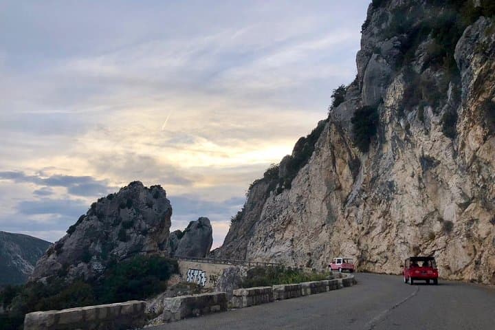 Private excursion from Villefranche in Citroën Méhari to Eze and Monaco