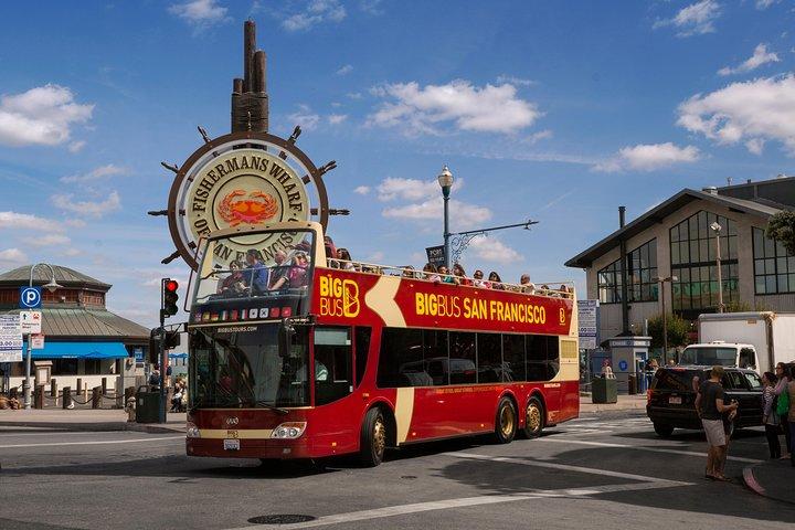 Big Bus SF: Hop-on Hop-off Tour with 17 Stops and Sunset Option