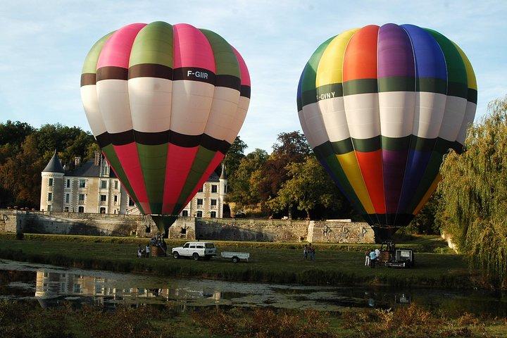 Hot-Air Balloon Ride over the Loire Valley, from Amboise or Chenonceau