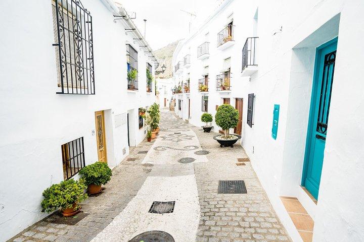 Nerja & Frigiliana Day Trip w/ Skip-Line from Granada (Max. 8)
