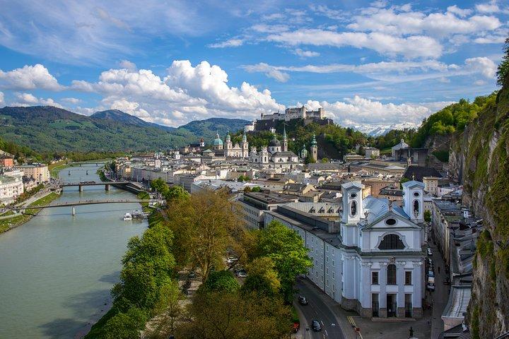 Salzburg and Lake District Day Tour from Munich