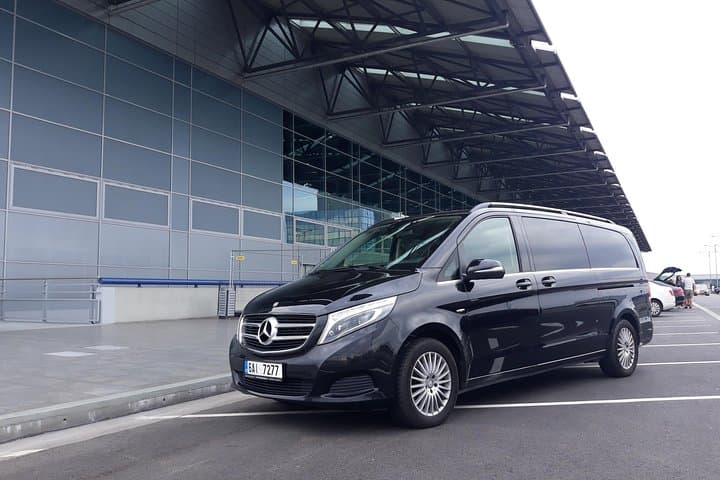 Prague Airport Private Arrival Transfer