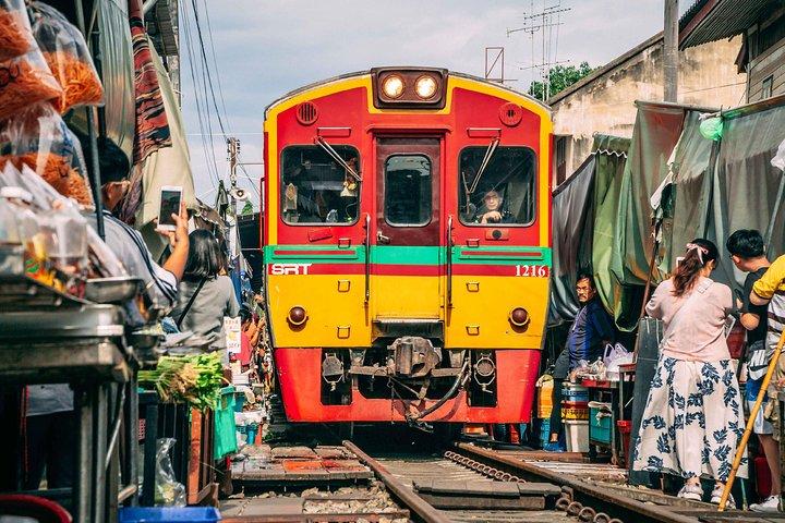 Bangkok: Ayutthaya, Floating Market & Railway Market - Full Day
