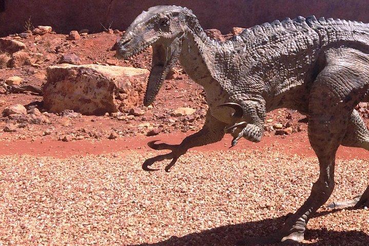 Age of Dinosaurs Museum Half Day Guided Transfer from Winton