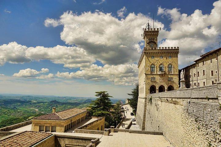 San Marino Highlights: Monte Titano, Guaita Tower & Old Town