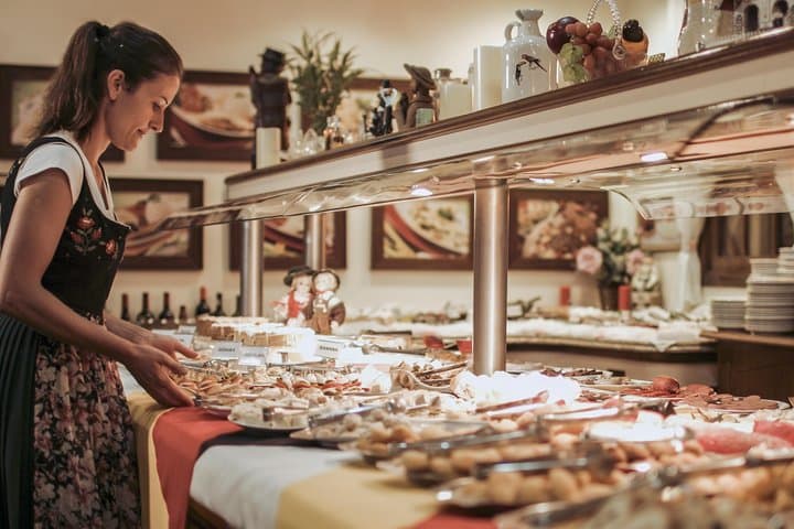 German Night - Dinner and Folklore