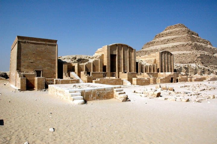Half-Day private Tour to Dahshur Pyramids, Memphis & Saqqara