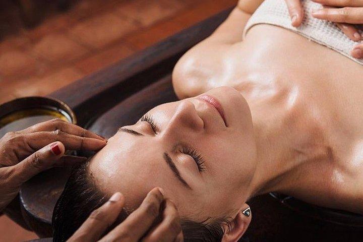 Ayurveda Full Body Abhyanga