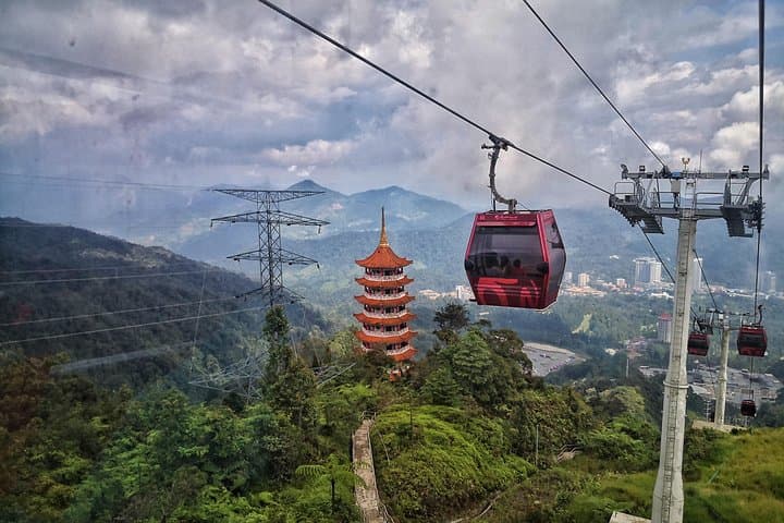Genting Highland & Batu Cave Guided Day Tour (SIC/Shared Tour)