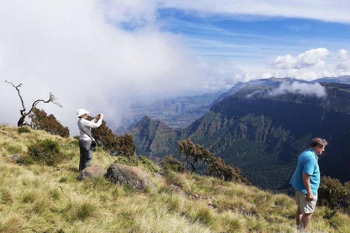 Addis Ababa: Debre Libanos, Blue Nile Gorge, and Cave Tour