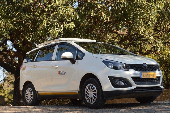 Private A/c Transfer Mount Abu to Ambaji Temple ( 6 Seat A/c Suv )