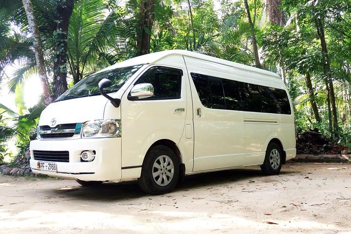 Sri Lanka Car Rental with Driver per Day | Car Van or MiniBus Rental with Driver