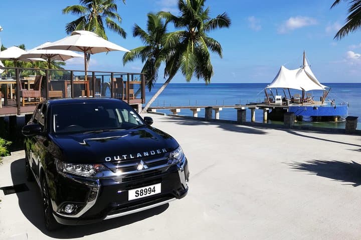 Private Transfer from PRASLIN Airport