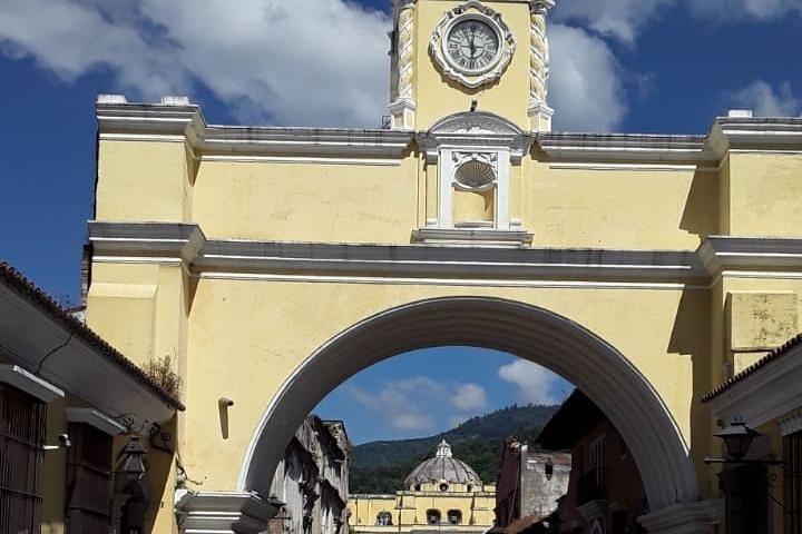 Family Trip or Transportation, ANTIGUA GUATEMALA From SAN SALVADOR