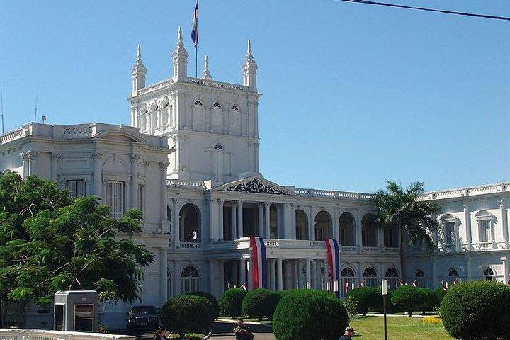 Cultural City 3 Hour Tour in Asuncion by Bus